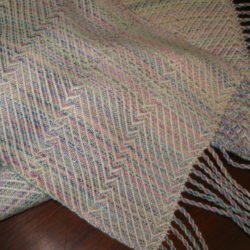 Bamboo-zigzag-scarf